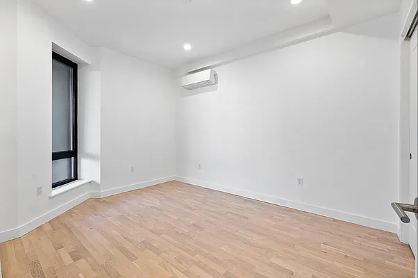 Rented by Living New York | media 19