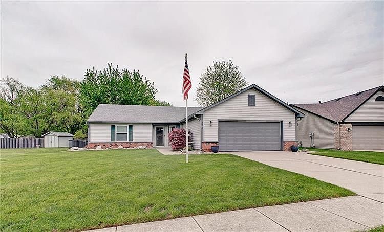 1st image of 637 Redfox Ct S