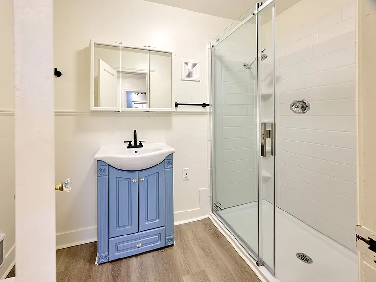 1204 Commercial St NE — Photo 42