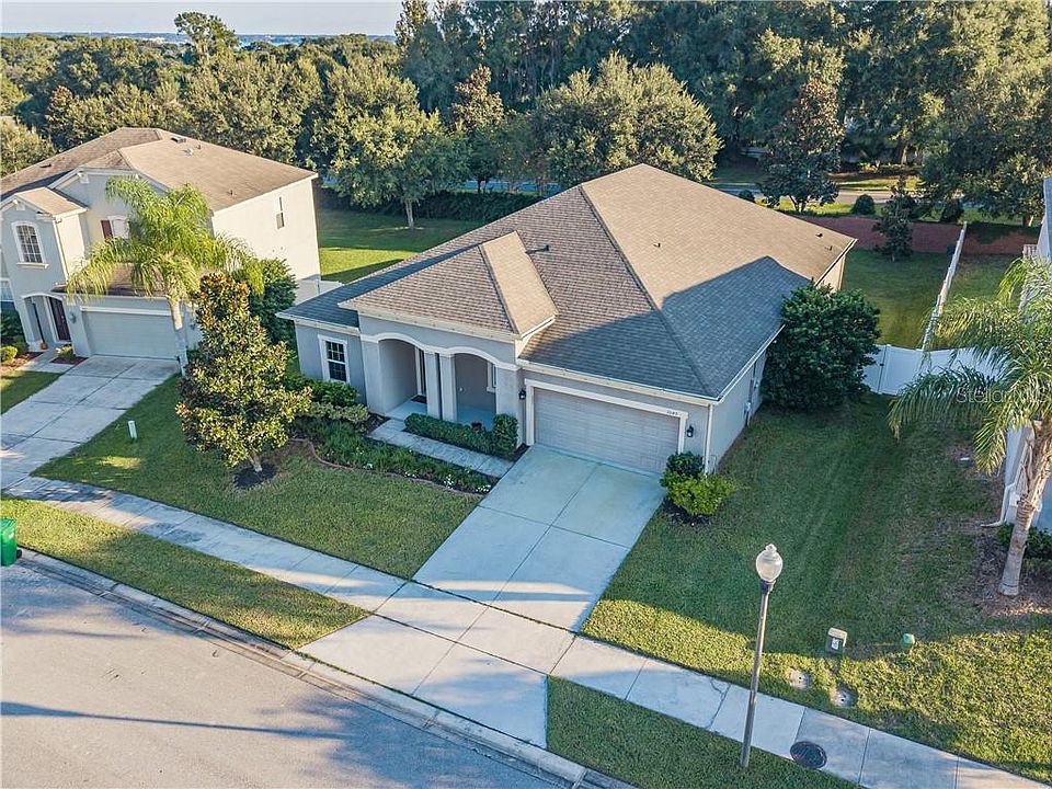 1st image of 3049 Zander Dr