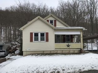 393 Owl Creek Rd, Tamaqua, PA 18252