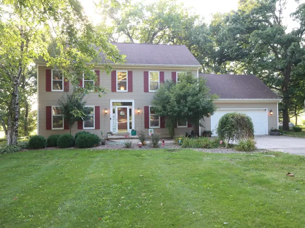 N6941 Laren Ln, Ripon, WI 54971