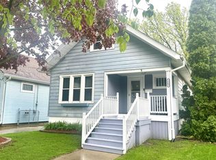 2509 71st St, Kenosha, WI 53143