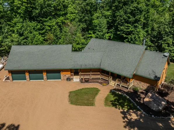 W11328 Northwoods Ln, Elcho, WI 54428