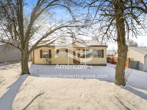 1406 Camden St, Pekin, IL 61554