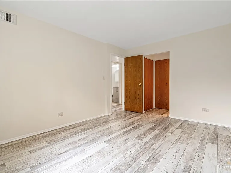 909 Buccaneer Dr #3 — Photo 15