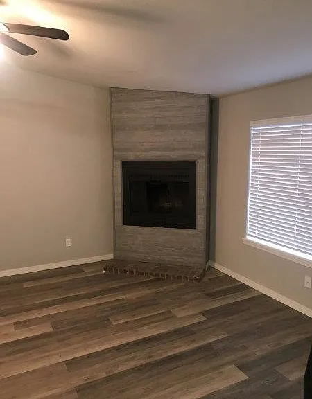 820 Hardy Springs Cir #B — Photo 3