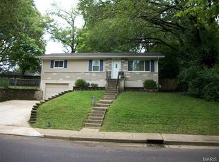 862 Marshall Ave, Saint Louis, MO 63119