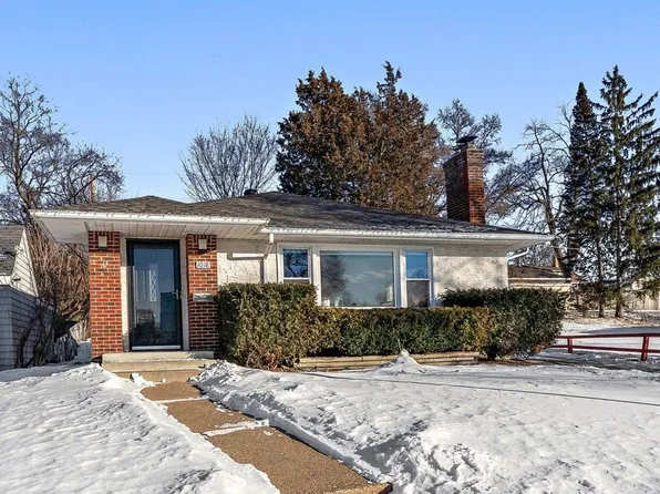 1018 Delaware Ave, West Saint Paul, MN 55118