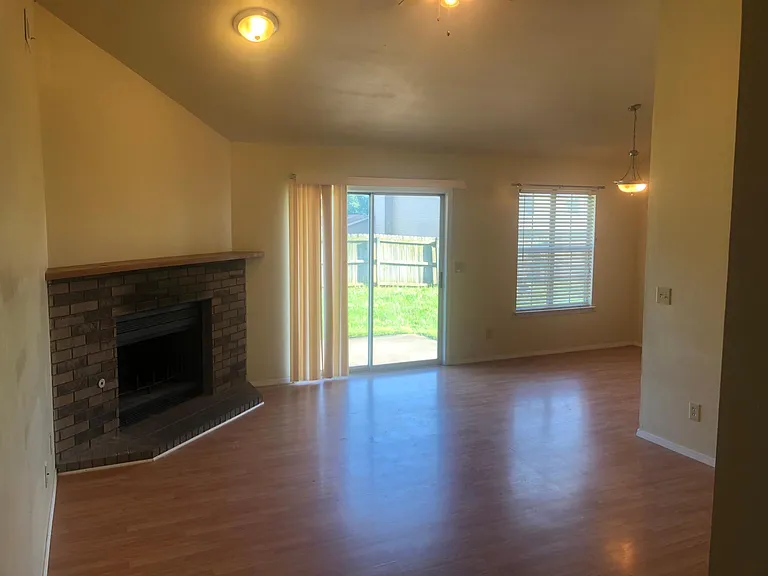 3411 W Buckeye St — Photo 3