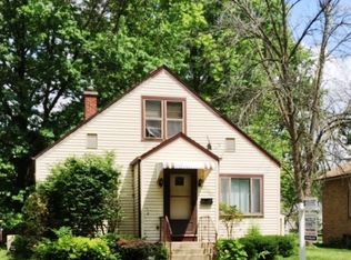 954 S 7th Ave, Kankakee, IL 60901