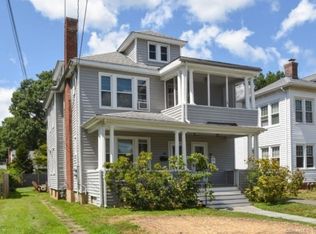 117 Dover Rd, West Hartford, CT 06119