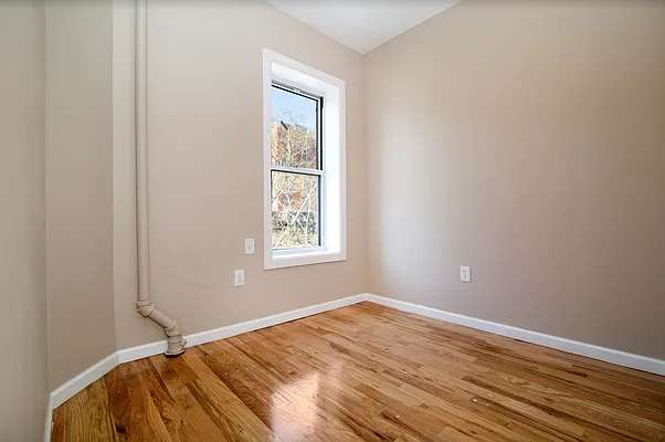 Rented by REAL New York | media 20