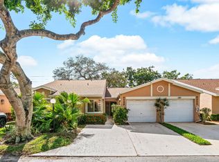 8248 Summerbreeze Ln, Boca Raton, FL 33496