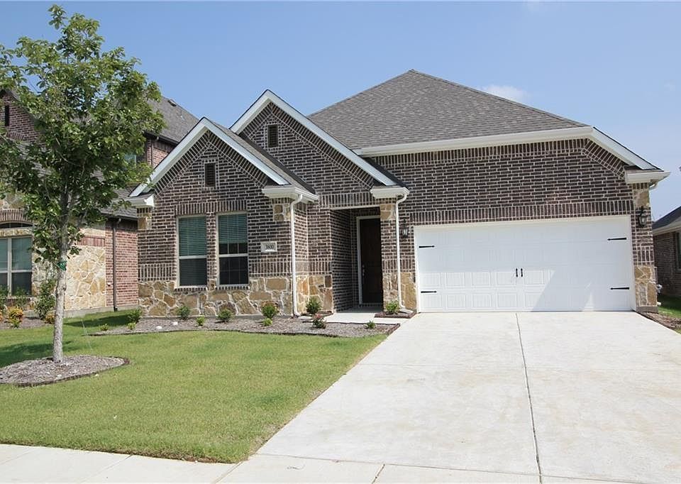 1st image of 3800 Walden Dr
