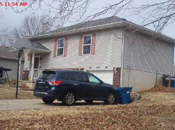 1401 W Daniels St, Ozark, MO 65721