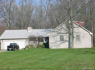 166 Klein Rd, Williamsville, NY 14221