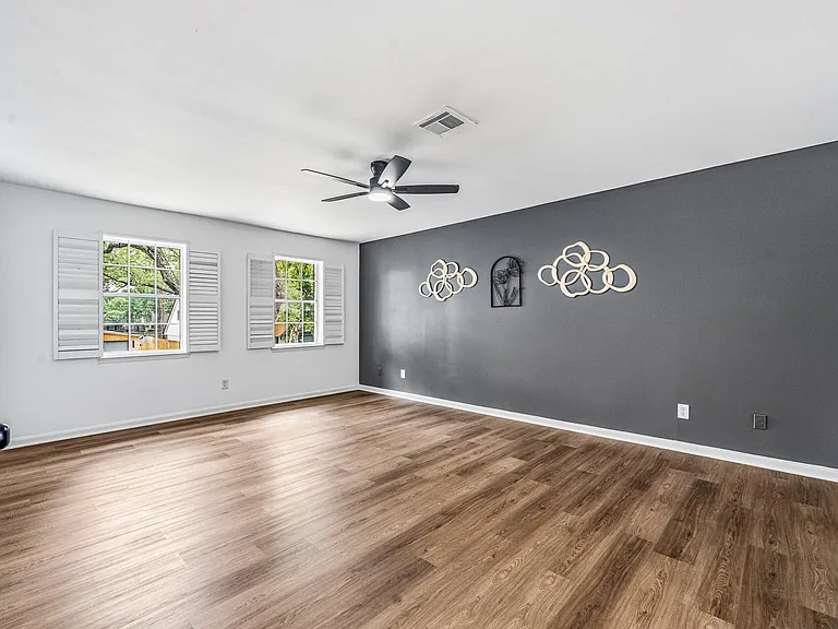 10622 Inwood Dr — Photo 22