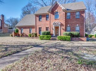 8850 Plantation Oaks Dr, Cordova, TN 38018