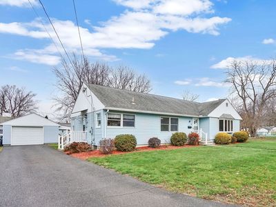 76 Roy St, Chicopee, MA, 01013