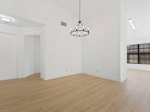 4th image of 9815 Watermill Cir APT F