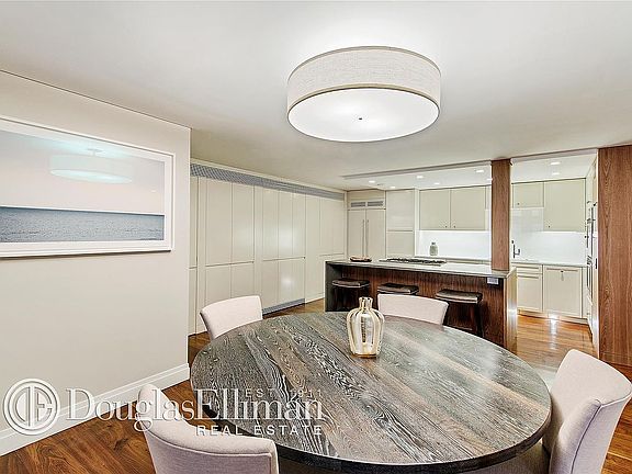 2nd image of 245 E 87th St #6FG