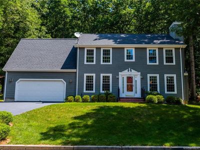 28 Yorkshire Dr, Waterford, CT, 06385