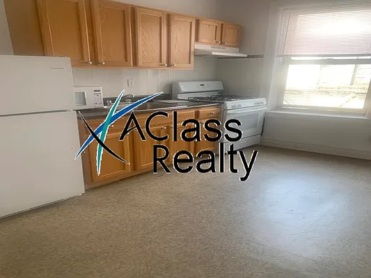 Rented by A Class Realty Corp | media 1