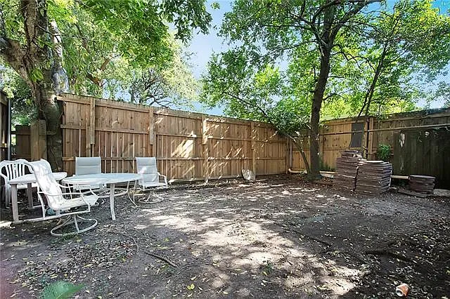 715 Webster St #2 — Photo 14