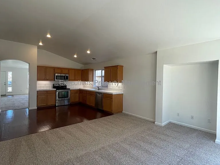 1449 Quiet Ct — Photo 6
