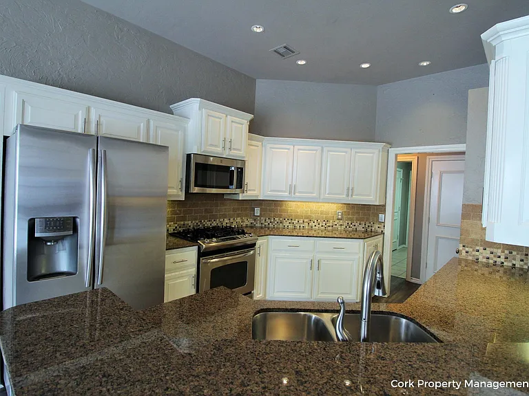 2808 Stonebrook Rd — Photo 11