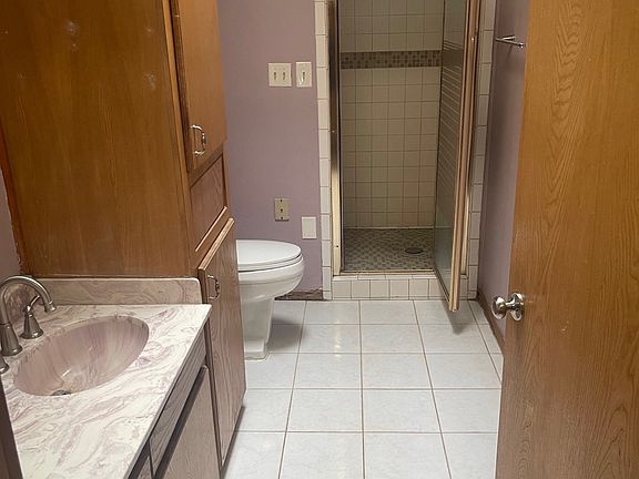 4th image of 1212 Hillside Dr Unit B