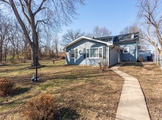 207 E Loretta Ave, Saint Louis, MO