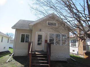921 20th Ave SE, Minneapolis, MN 55414