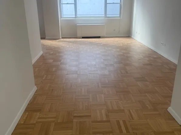 100 West 57th Street image 1 of 5