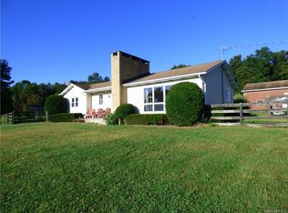 51 Burnt Corners Rd, Middletown, NY 10940