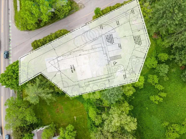 20 Cross Road, Waterbury, VT 05676