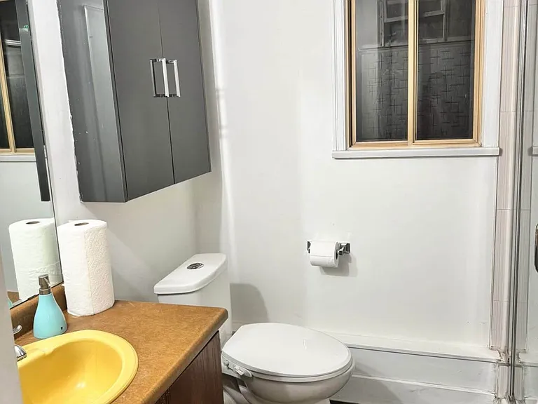 14435 Chartwell Dr — Photo 5
