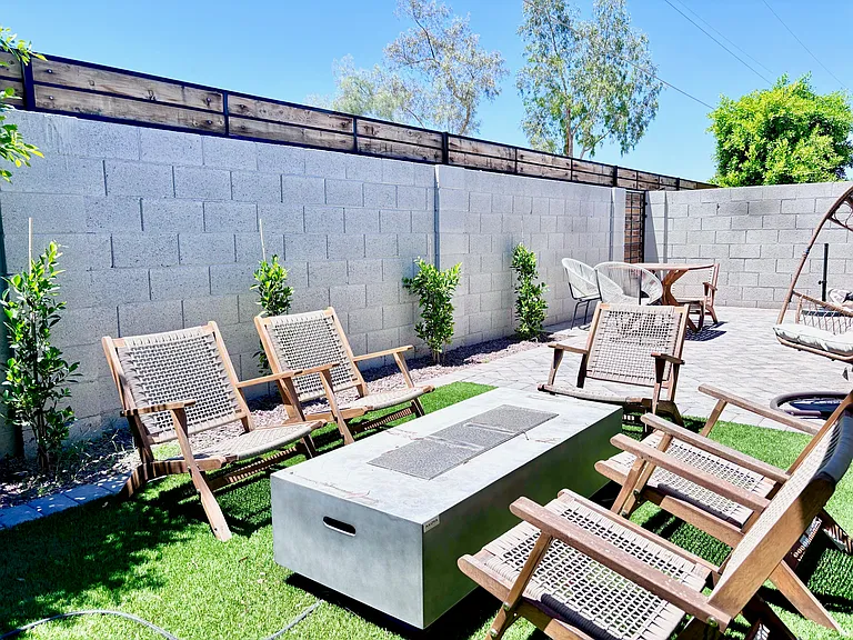 6601 E Avalon Dr #3 — Photo 3