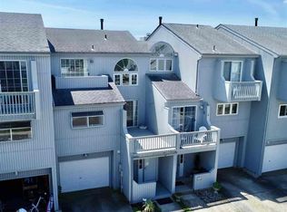 101 Sailfish Dr, Brigantine, NJ 08203