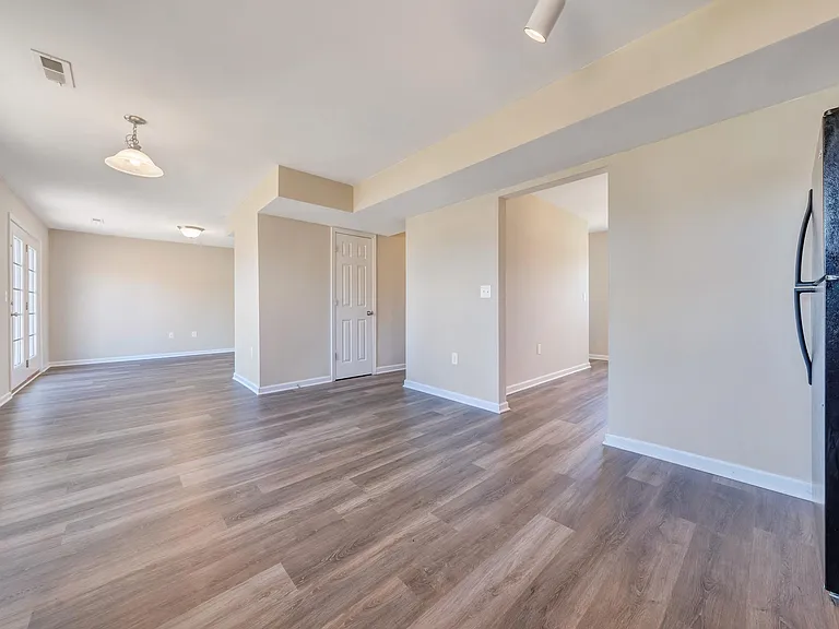 2501 Willow Walk Dr NW — Photo 6