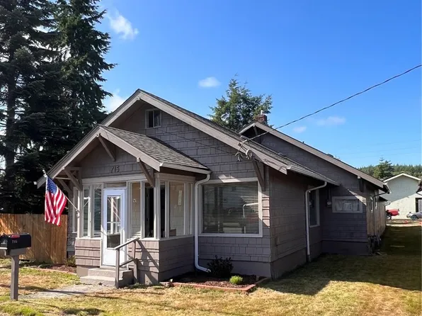 715 Perry Avenue, Hoquiam, WA 98550