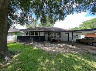 230 Irene St, Deer Park, TX 77536