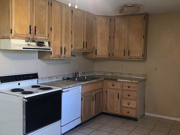 4th image of 1325 S Tampa Ave