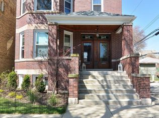 3542 N Oakley Ave #2, Chicago, IL 60618
