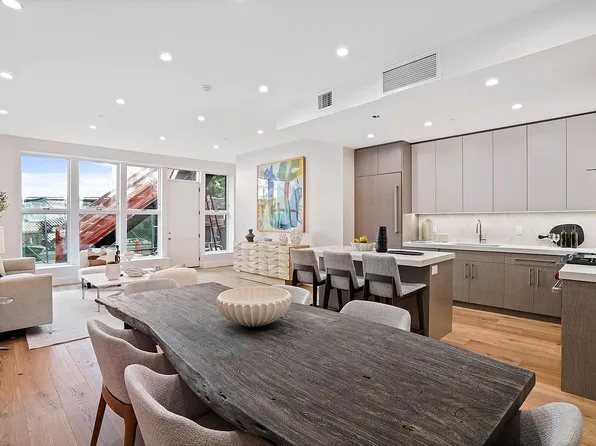 47 Diamond St APT 1B, Brooklyn, NY 11222