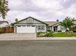 1213 Glacier Point Ct, Merced, CA 95340
