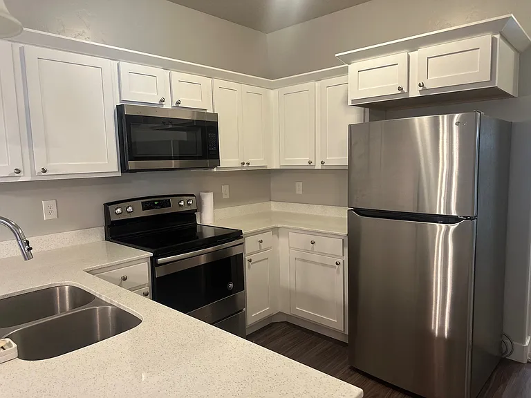 5208 W Cannavale Ln #203 — Photo 4