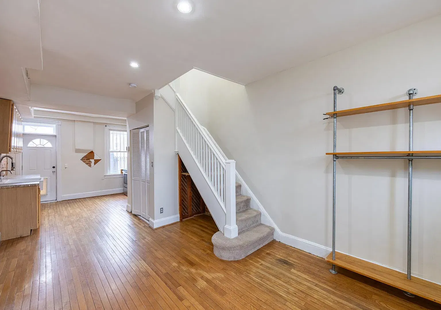 Charming 2BR Near Northeast Home with Exposed Brick & Hardwood Floors — Photo 2