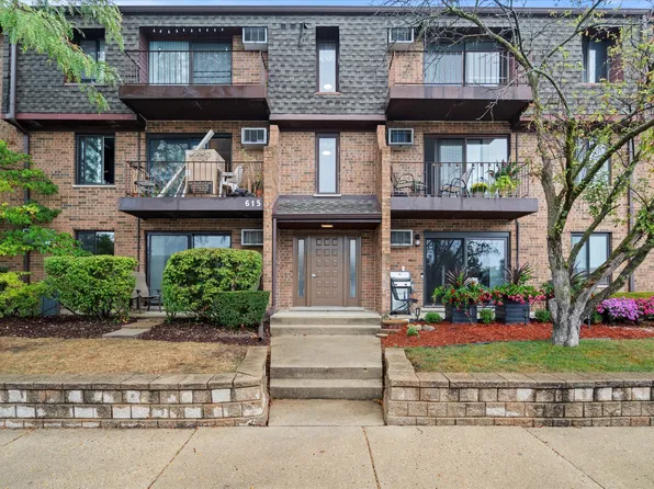 615 N Briar Hill Ln APT 1, Addison, IL 60101